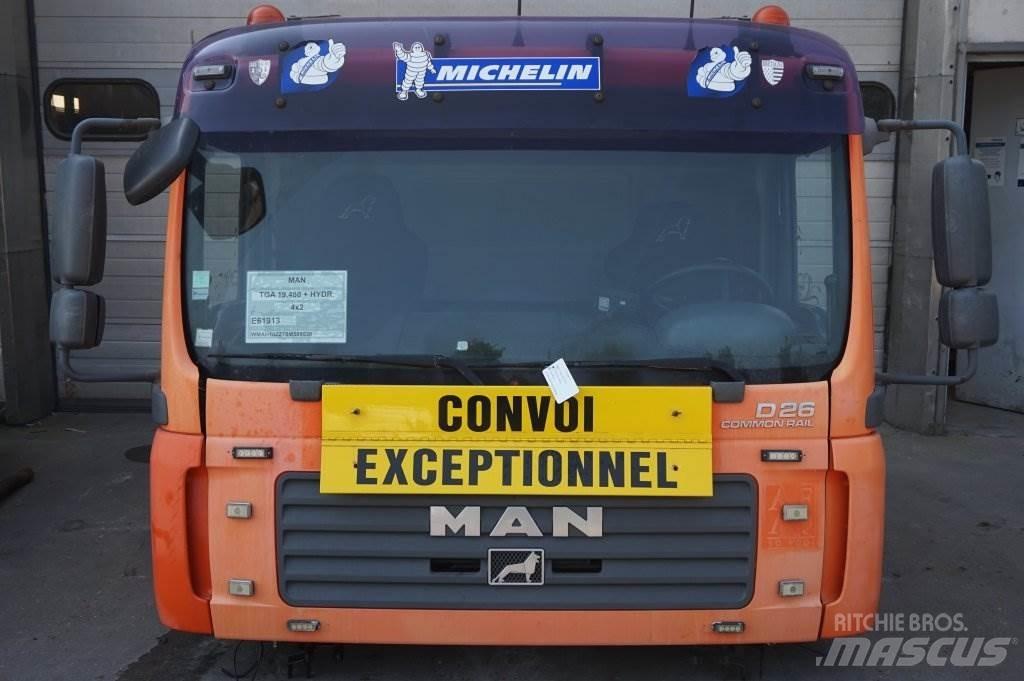 MAN F99L34 TGA Cabines