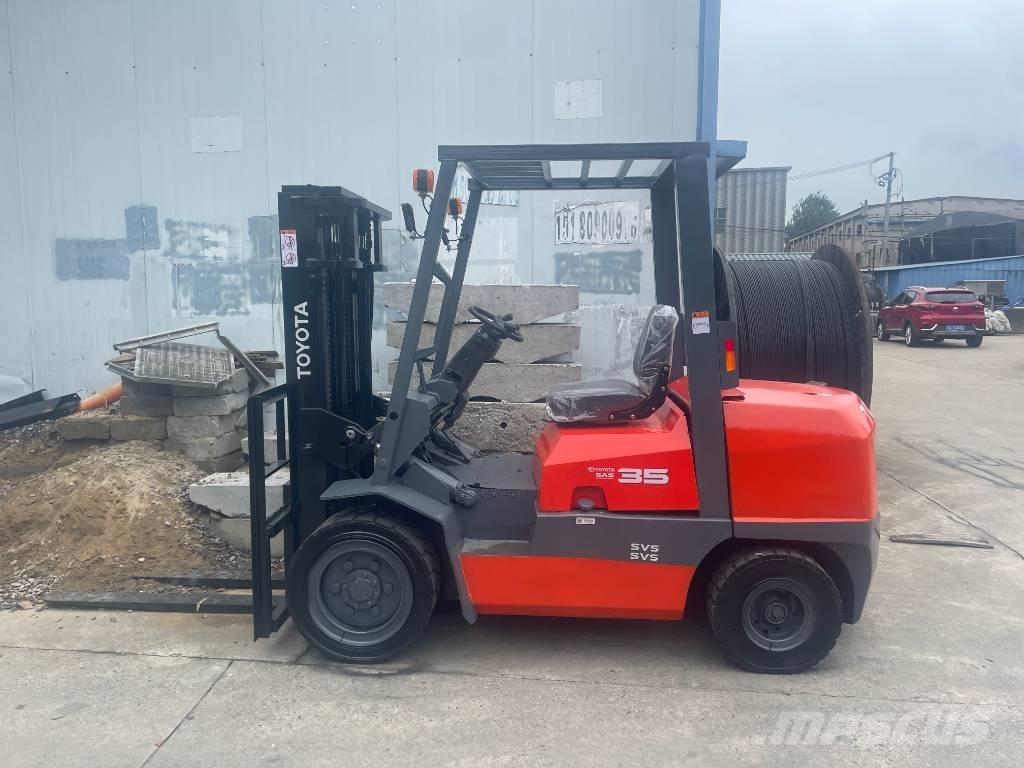 Toyota 3.5t Chariots diesel