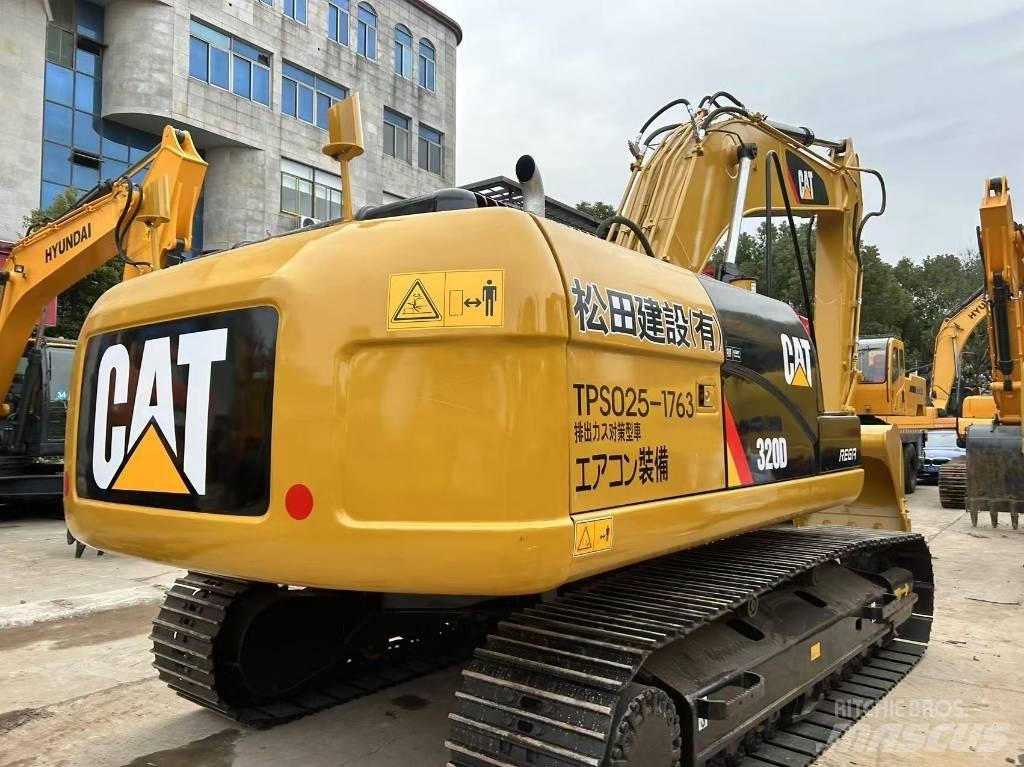 CAT 320 D Pelle sur chenilles