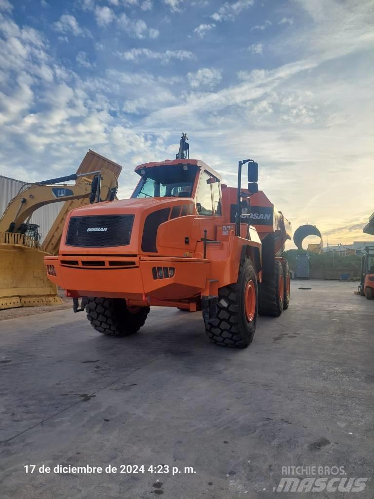 Doosan DA 40 Tombereau articulé