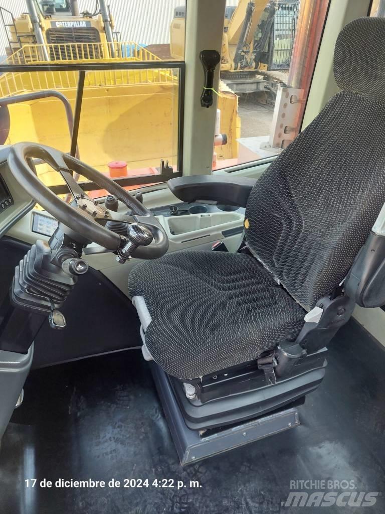 Doosan DA 40 Tombereau articulé