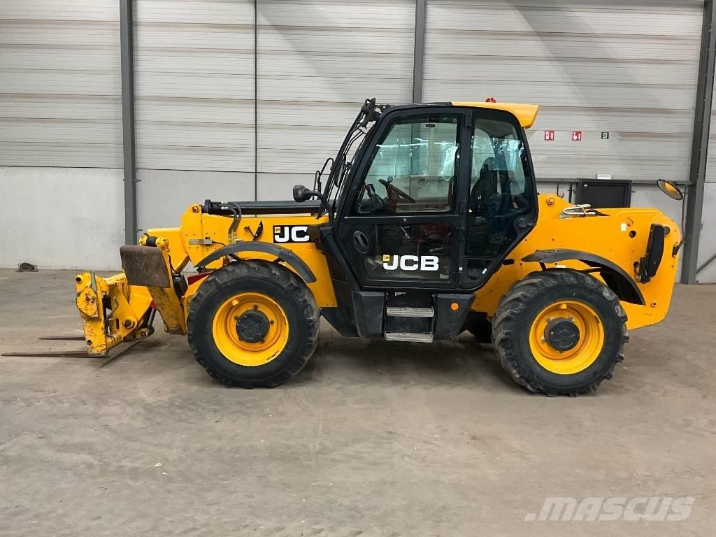 JCB 535 V 125 Chariot télescopique