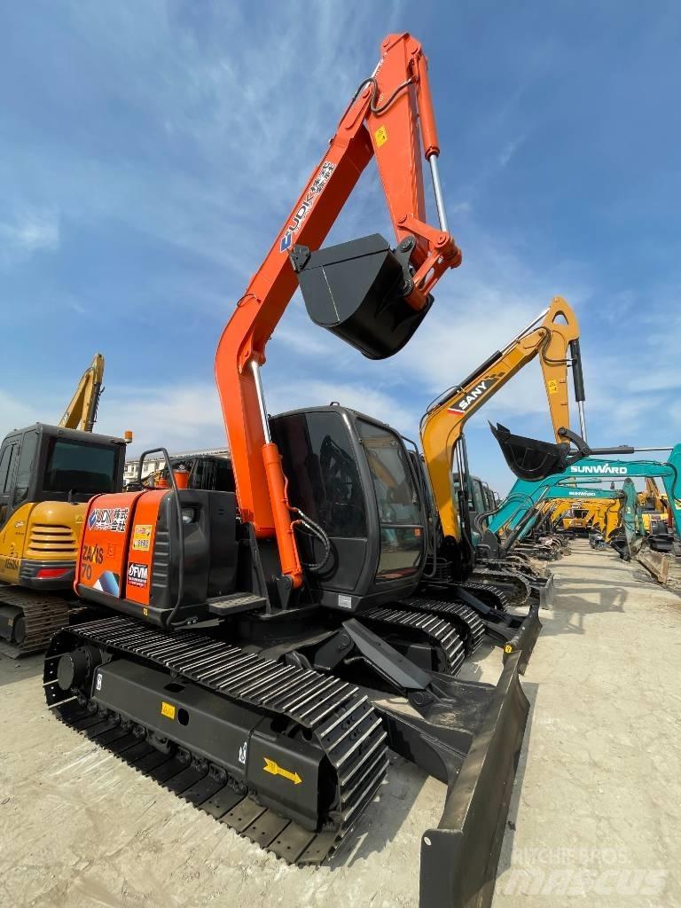 Hitachi ZX 70 Mini pelle < 7t