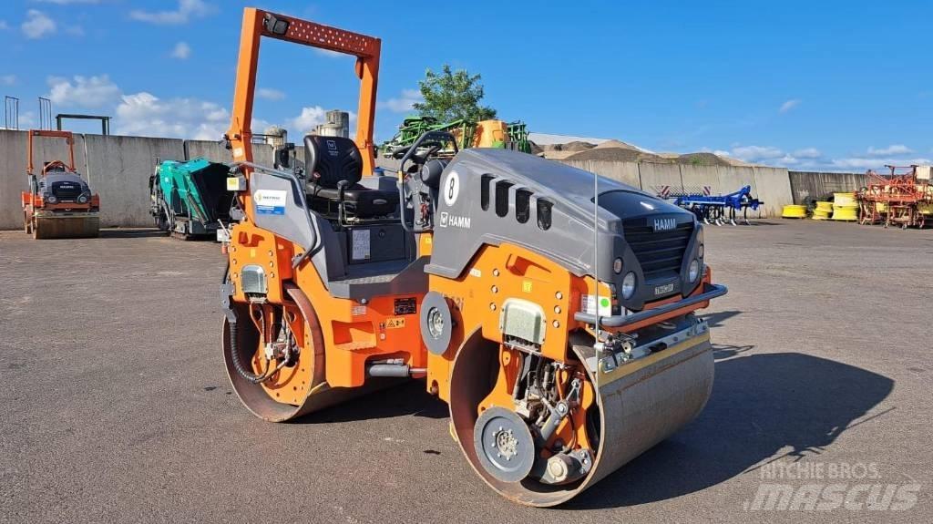 Hamm HD 13i VV Rouleaux tandem