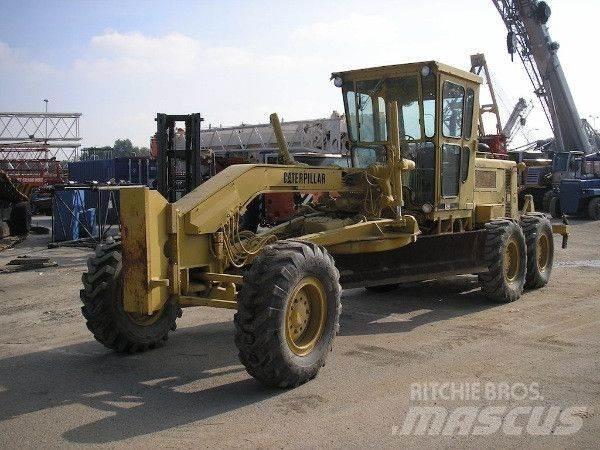 CAT 12G Niveleuse