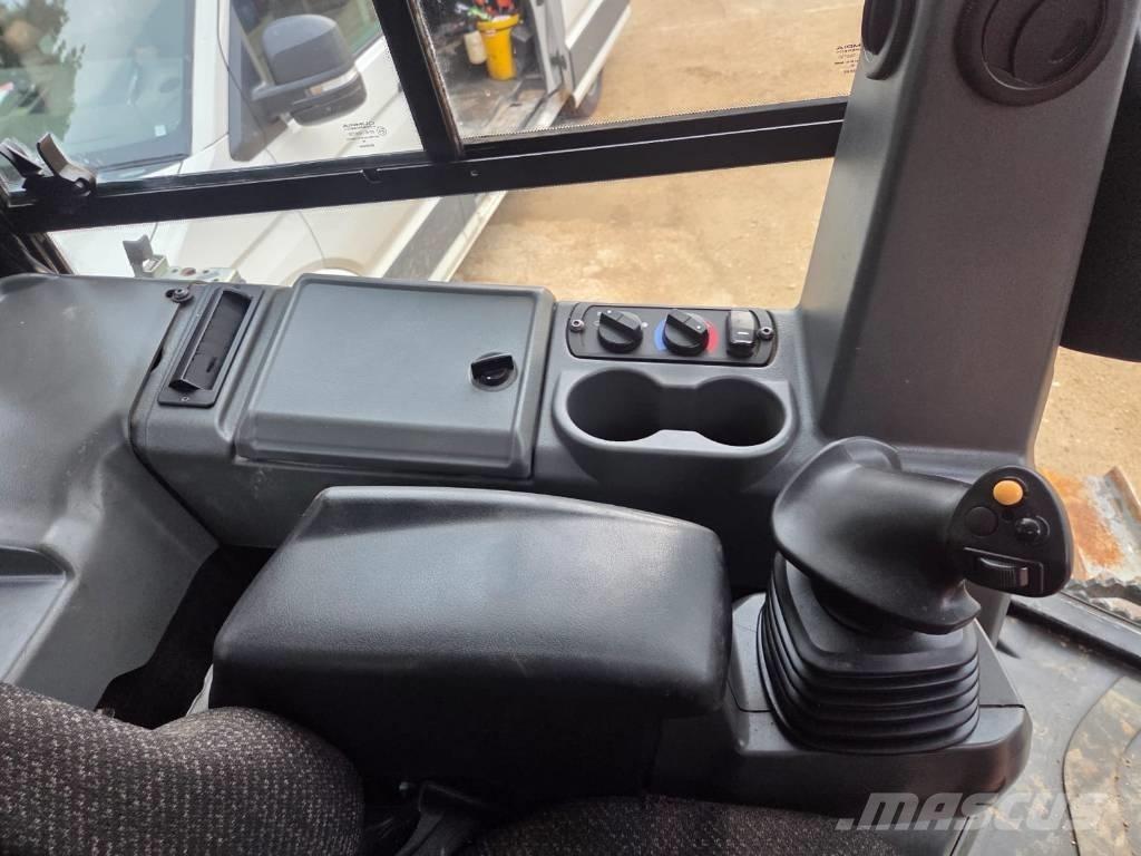 CAT D 5 K 2 LGP Bouteurs sur chenilles