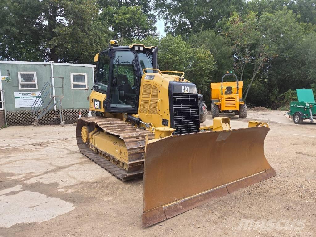 CAT D 5 K 2 LGP Bouteurs sur chenilles