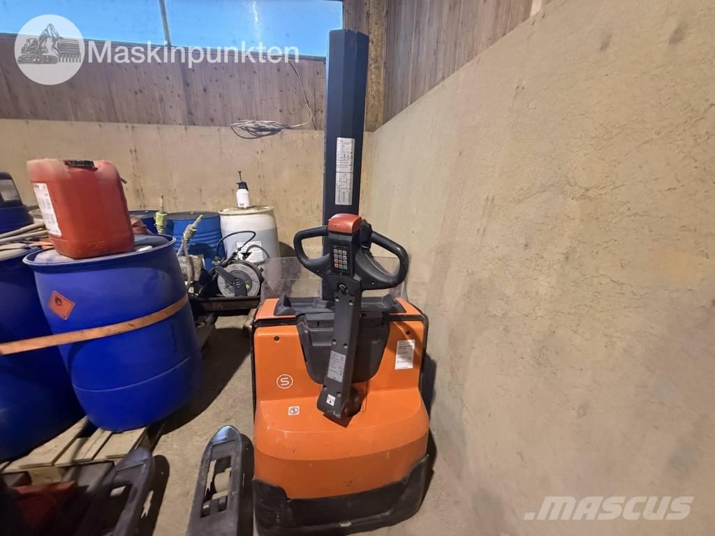 Toyota BT SWE 160 L Chariots élévateurs électriques