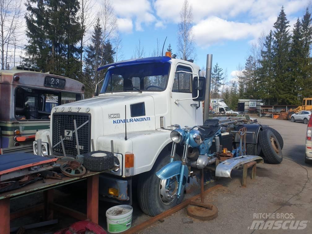 Volvo N7 4X2 Chariots à câble démontable