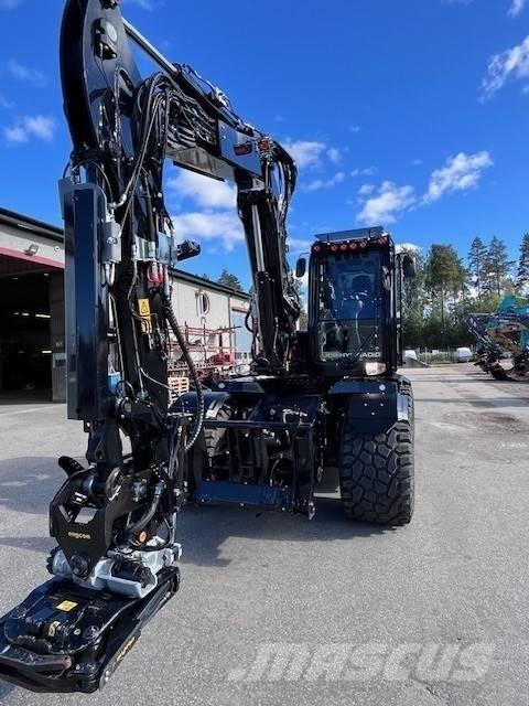 JCB Hydradig Pelle sur pneus