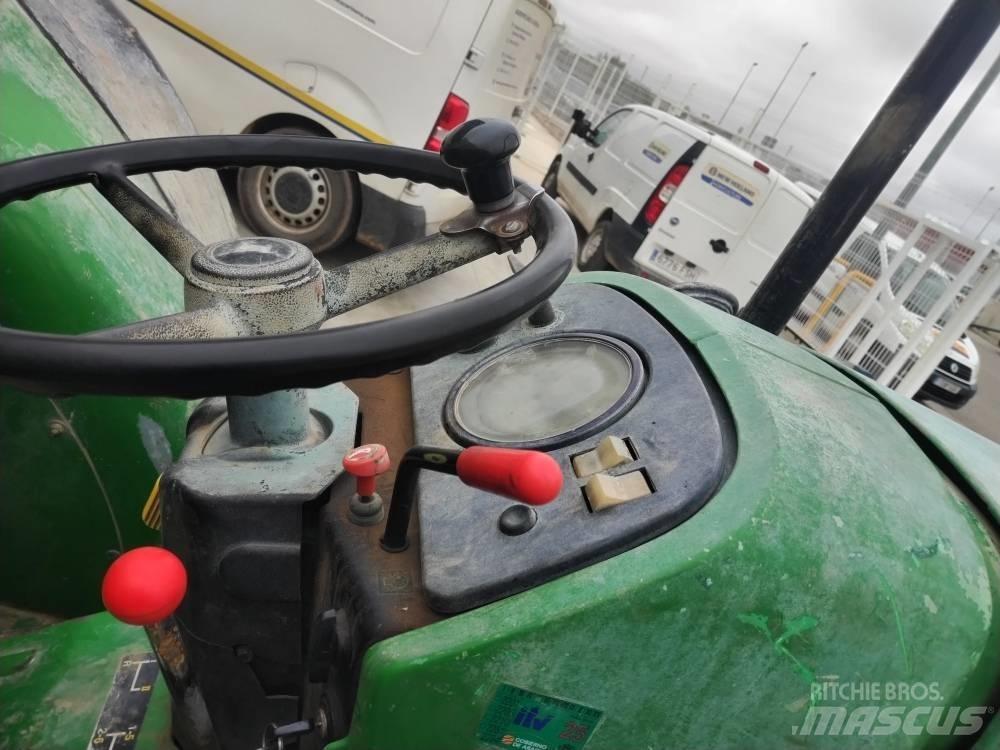 John Deere 2450 Tracteur