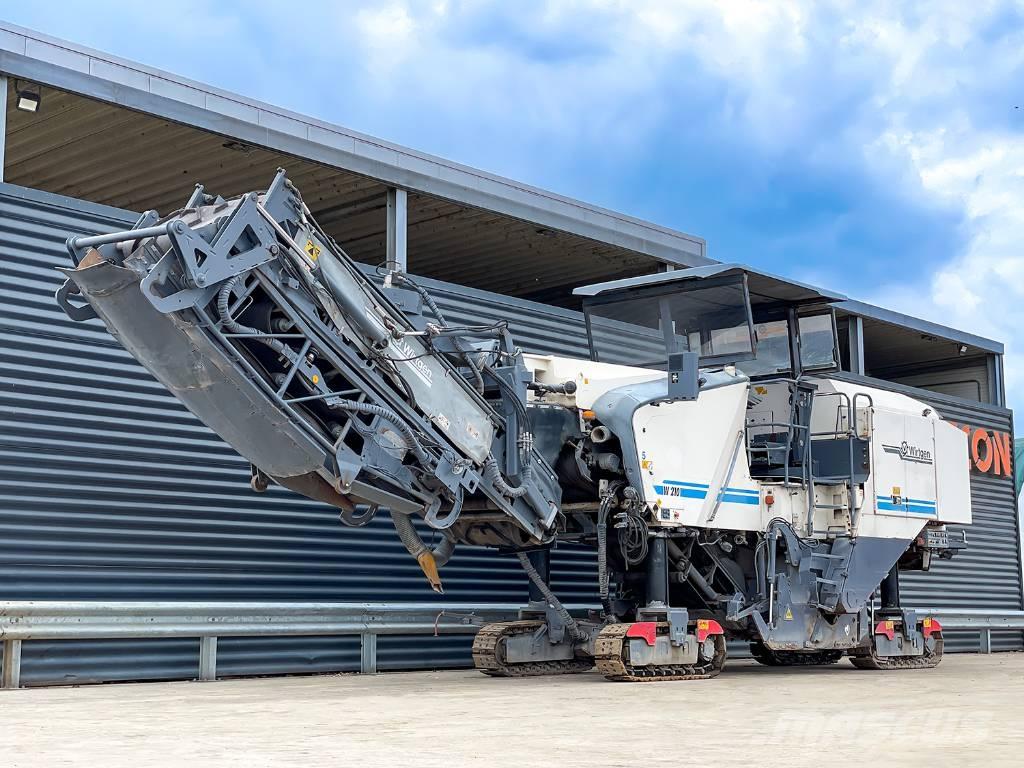 Wirtgen W 210 Fraiseuse à froid