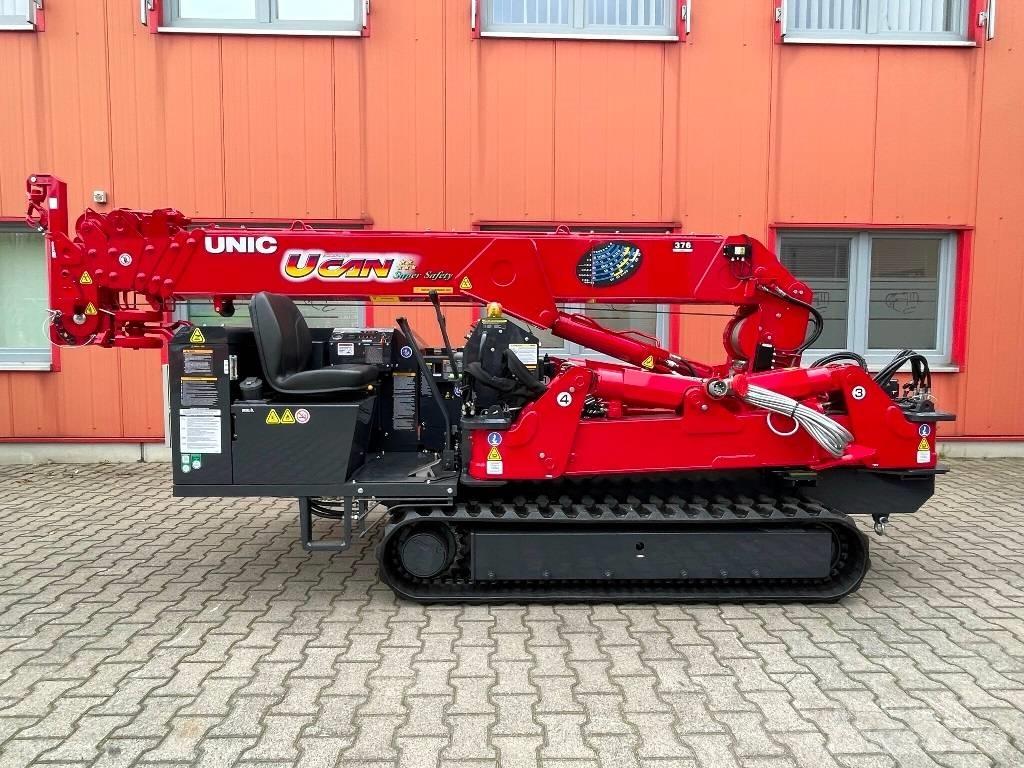 Unic URW-376 Grue sur chenilles