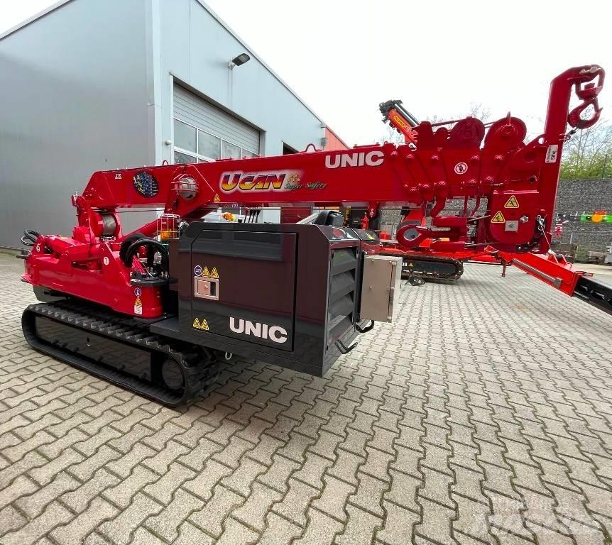 Unic URW-376 Grue sur chenilles