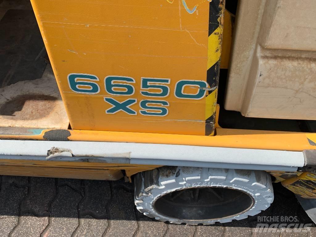 Tennant 6650D      V-2809 Entretien du sol - Autres