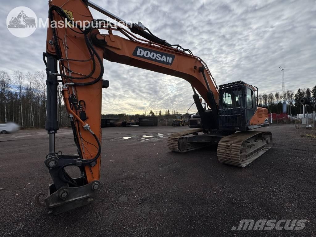 Doosan DX 300 LC Pelle sur chenilles