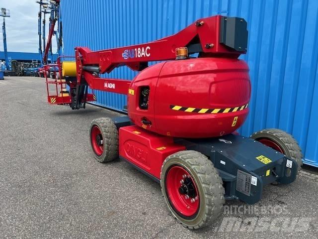 Magni EAB 18 AC Nacelles articulées