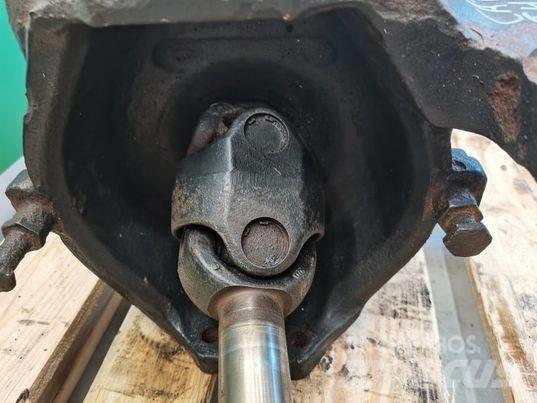 CAT TH 337 axle Essieux
