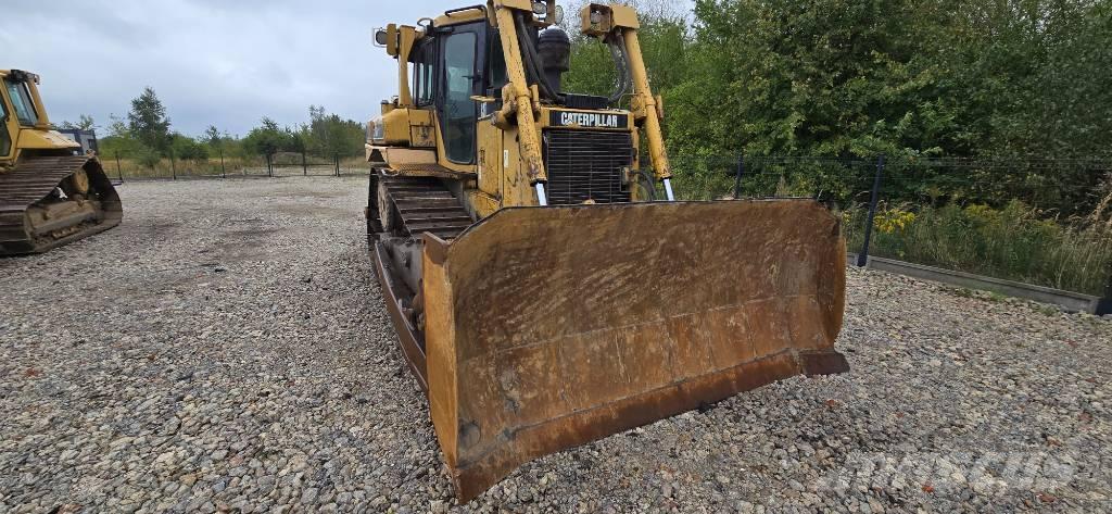 CAT D 6 R XL II Bouteurs sur chenilles