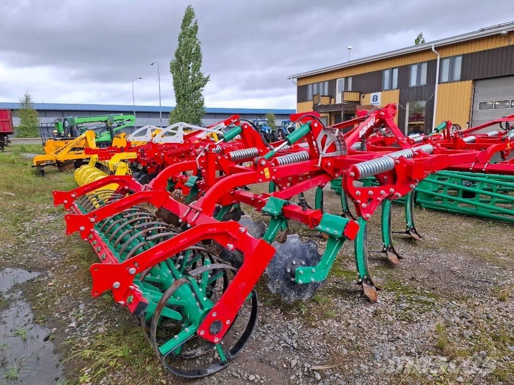 Agro-Masz Runner 30 Déchaumeur, cultivateur