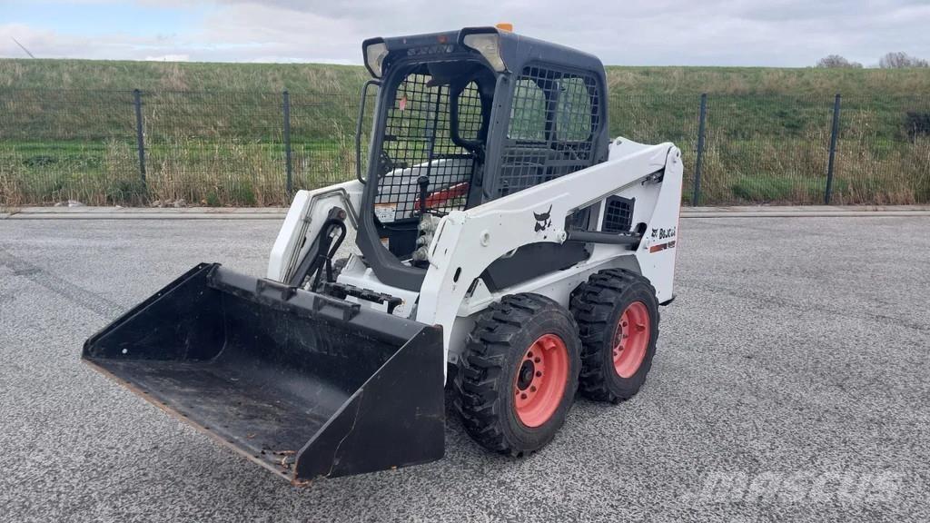 Bobcat S450 Chargeuse sur pneus