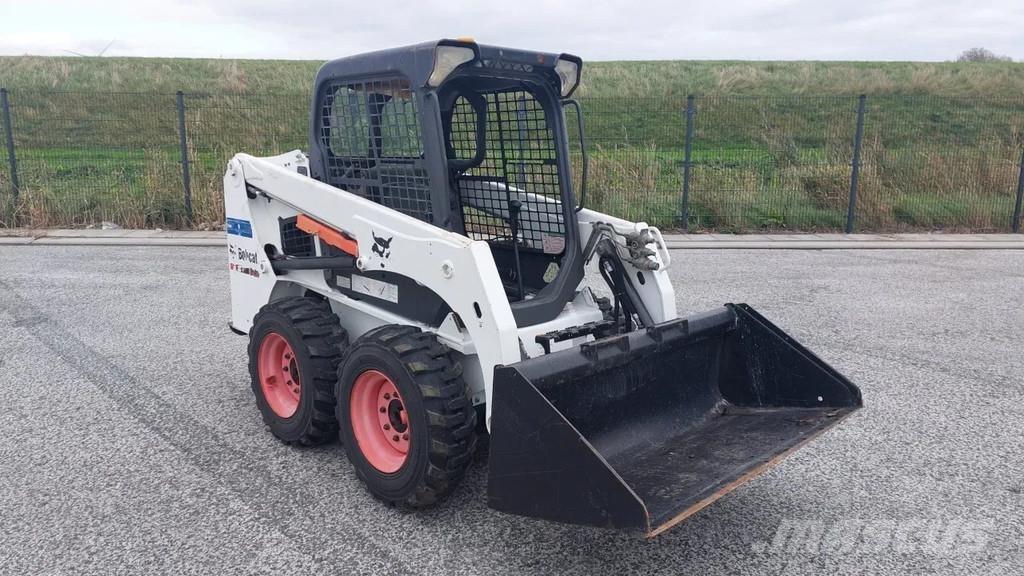 Bobcat S450 Chargeuse sur pneus