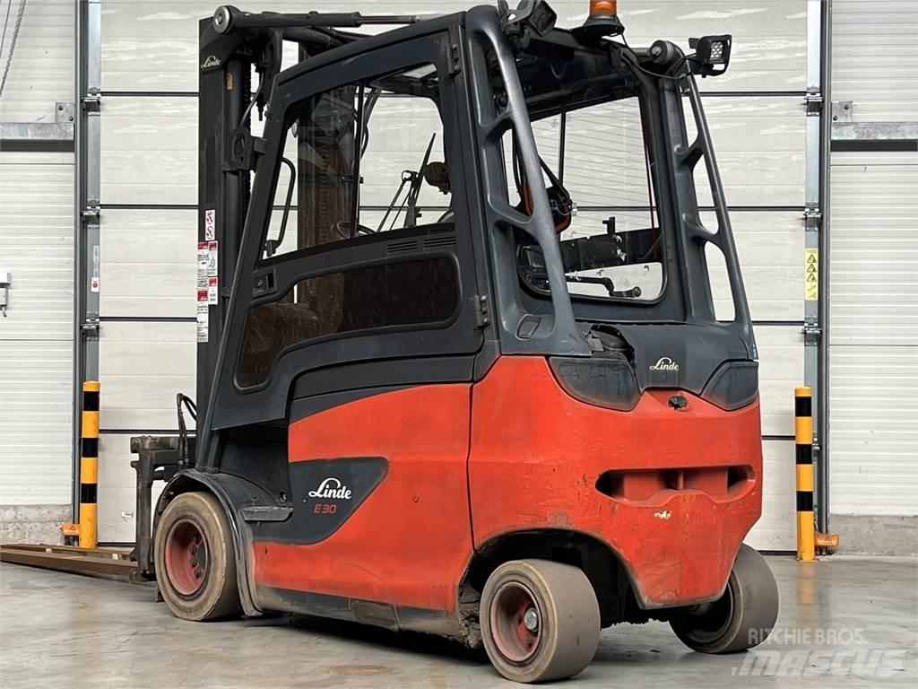 Linde E30/600HL Chariots élévateurs électriques