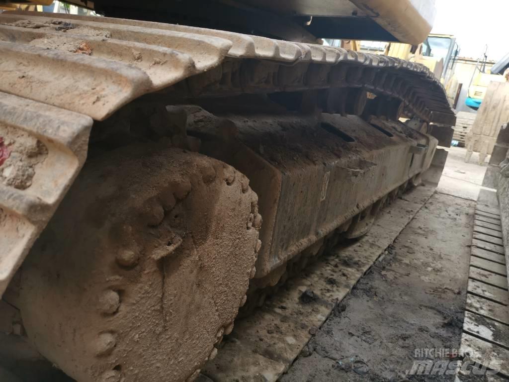 Komatsu PC 220 LC-7 Pelle sur chenilles