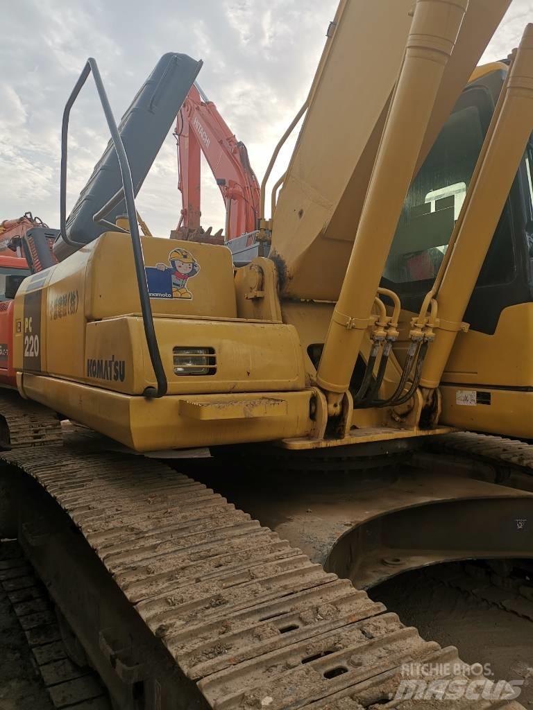 Komatsu PC 220 LC-7 Pelle sur chenilles