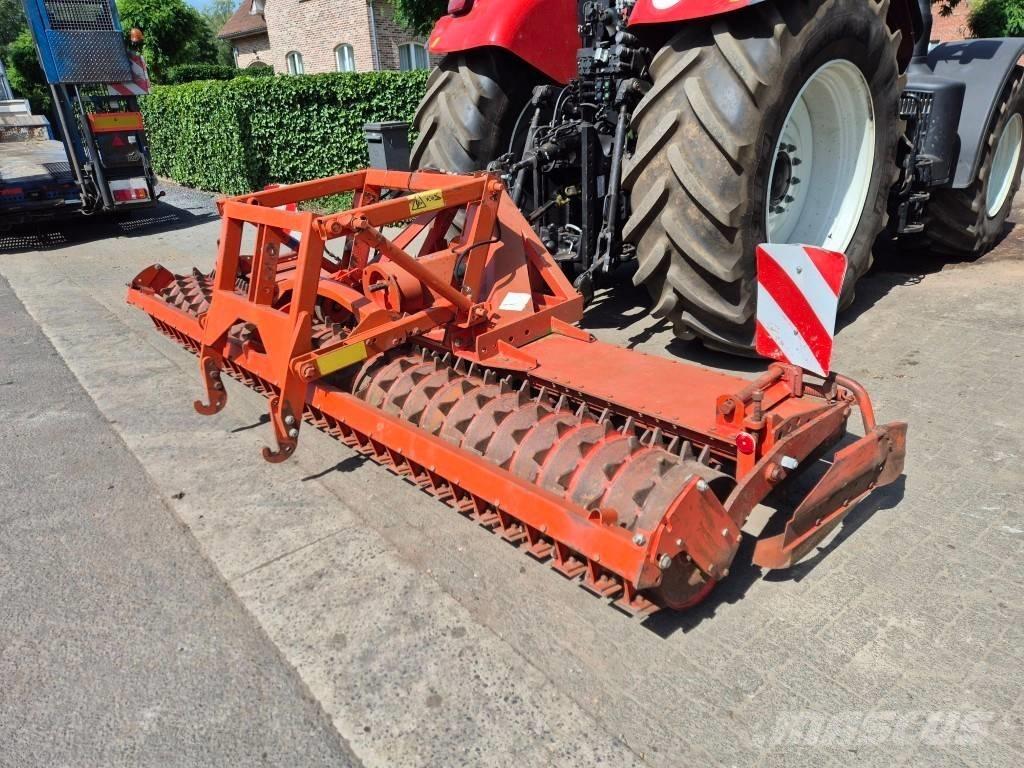 Kuhn HR 4000 Herse rotative, rotavator
