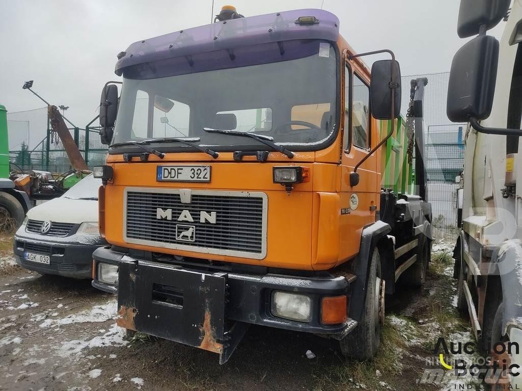 MAN 18.272 Camion multibenne
