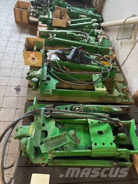 John Deere Hitch Autres équipements pour tracteur