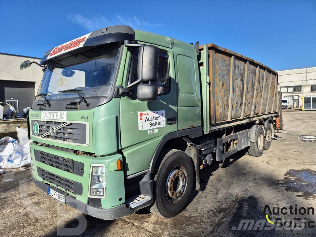 Volvo FM-300 Camion benne