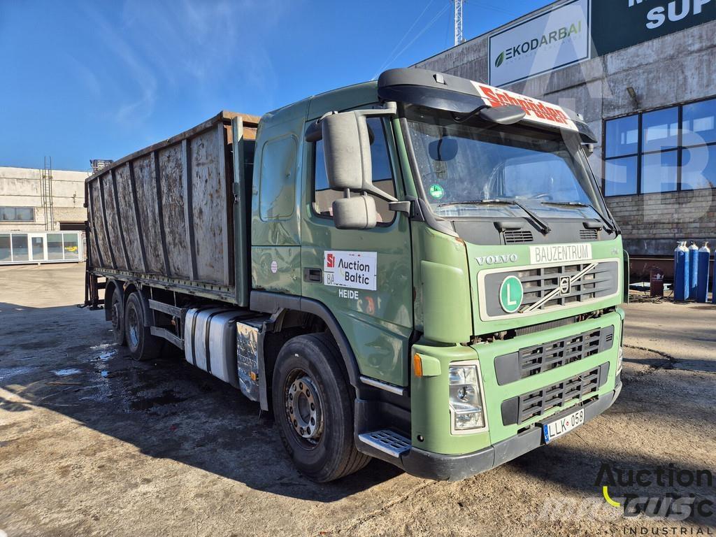 Volvo FM-300 Camion benne