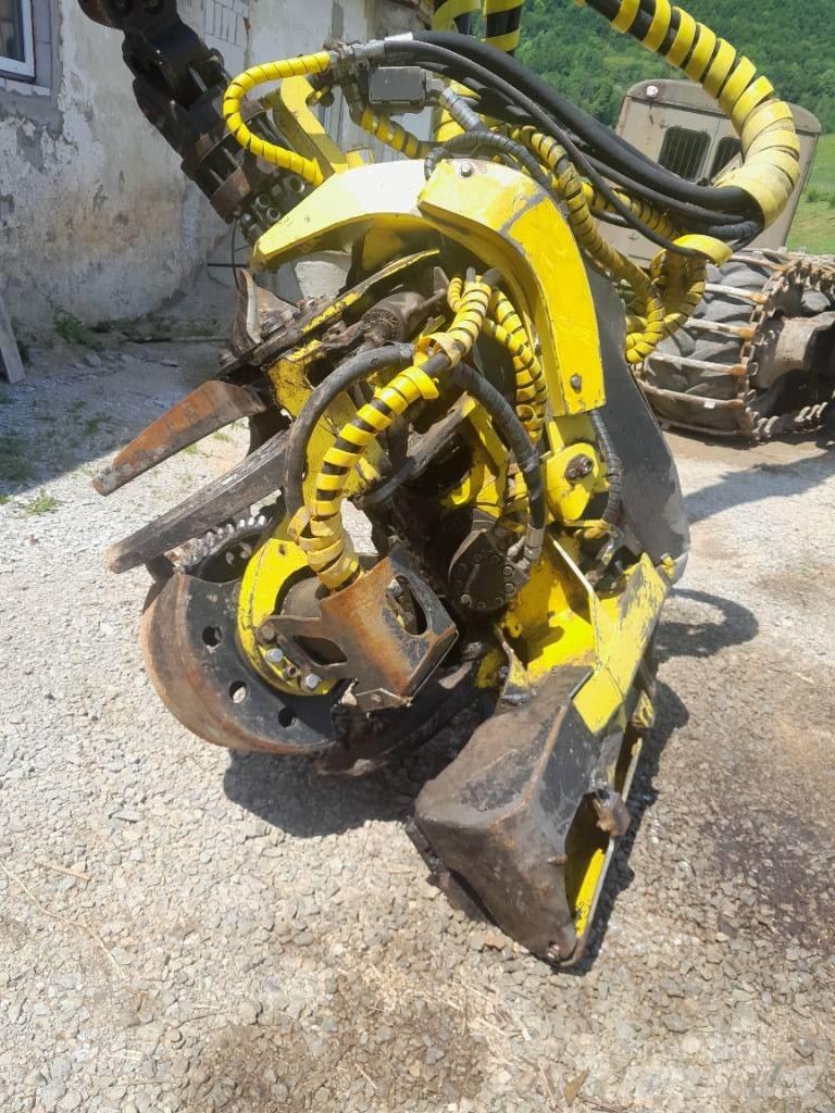 John Deere 1270 D Abatteuse