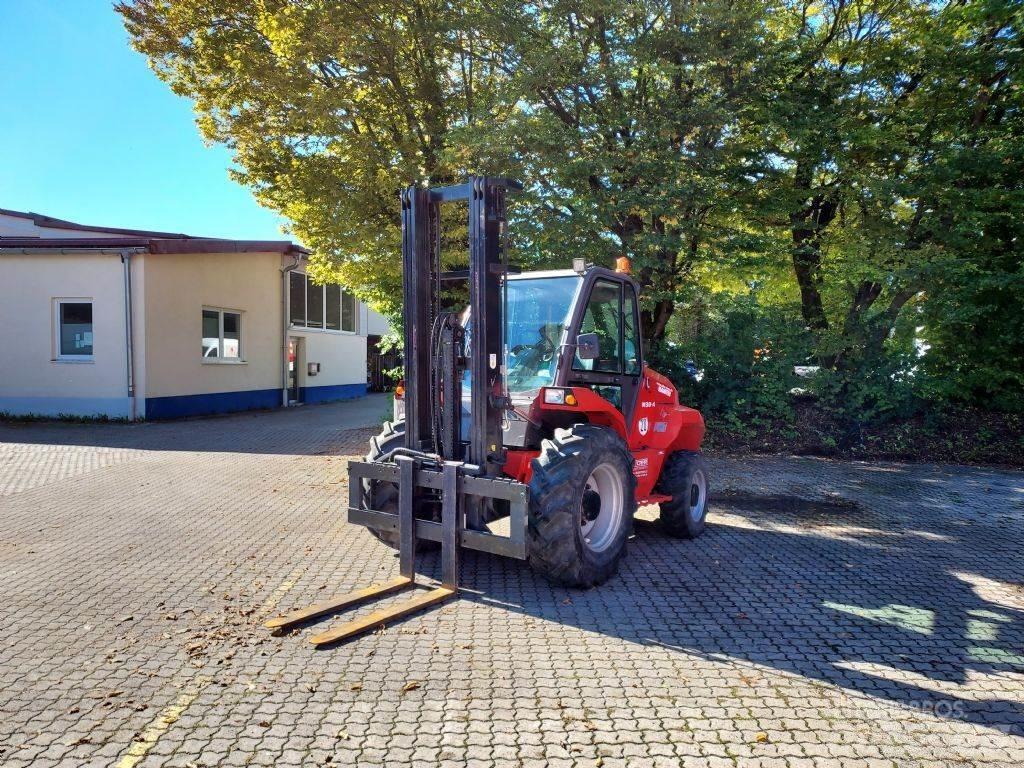 Manitou M 30.4 Chariot tout terrain