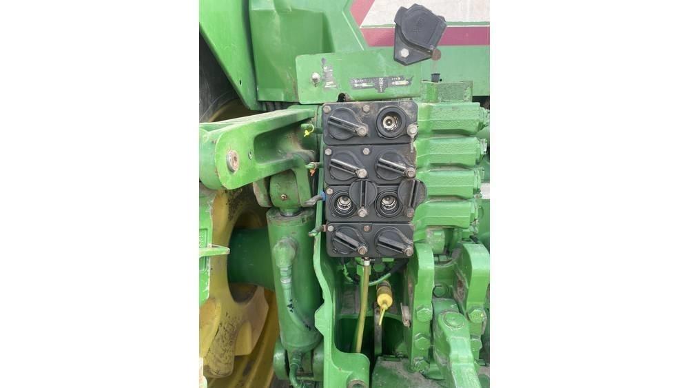 John Deere 8410 Tracteur