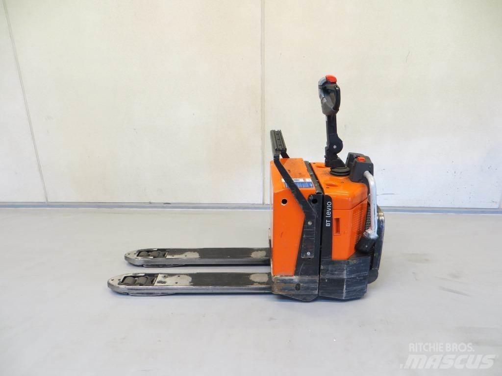 BT LPE200/8 Transpalette accompagnant porté debout