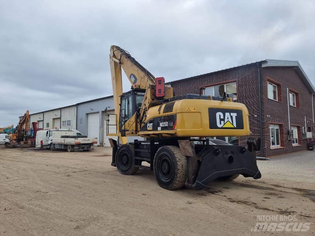 CAT M 325 D L MH Pelle à déchets