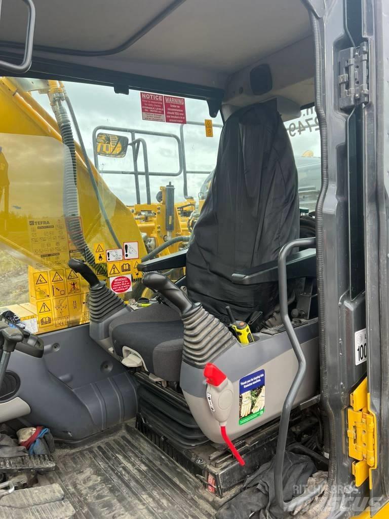 Komatsu PC210LC-11 Pelle sur chenilles