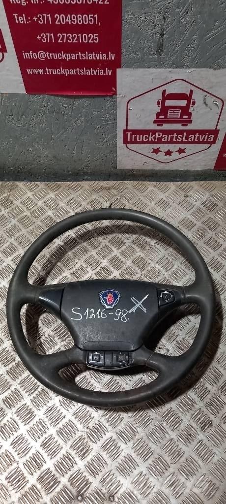 Scania R 440   1495393 Cabines