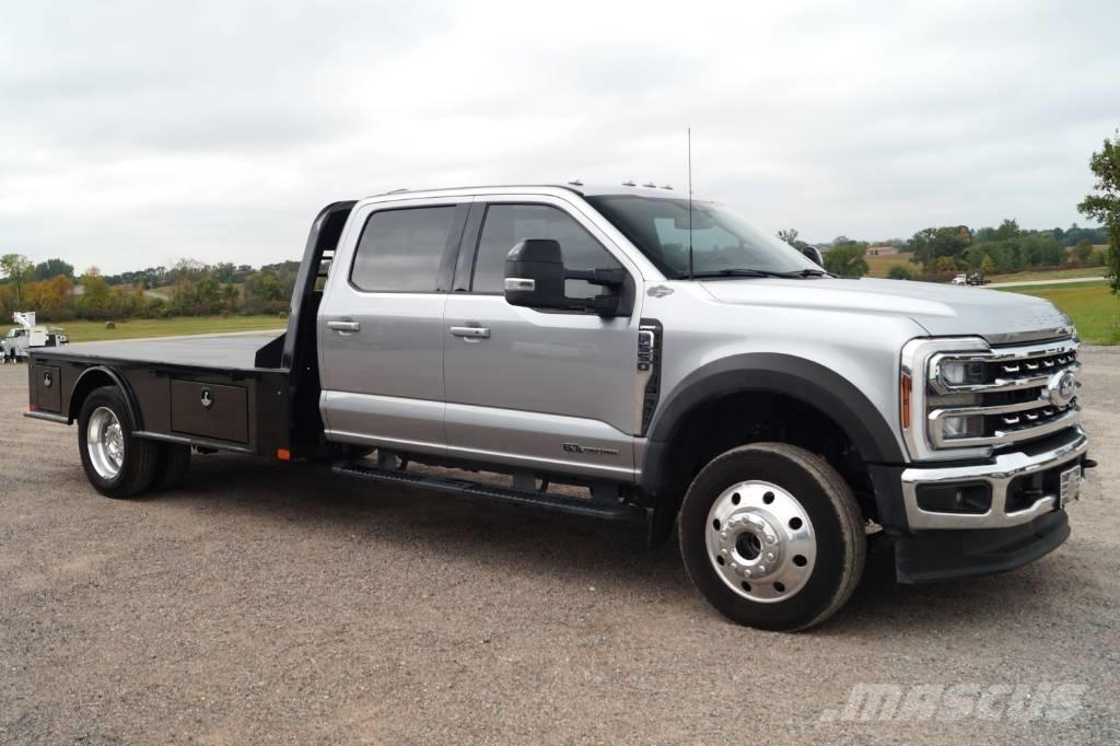 Ford F 550 SD Lariat Camion plateau