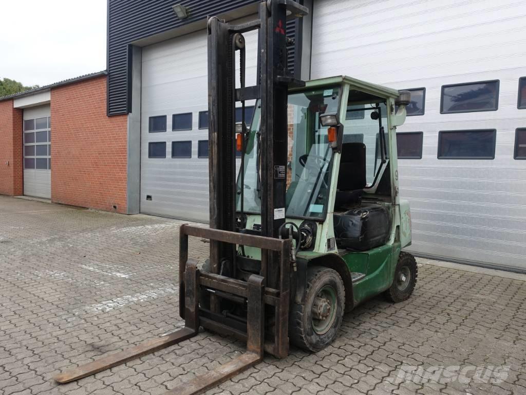 Mitsubishi FD 25 T Chariots diesel