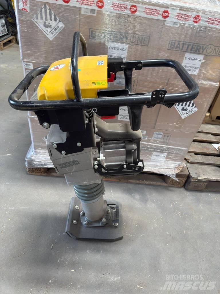 Wacker Neuson AS50e Compacteurs