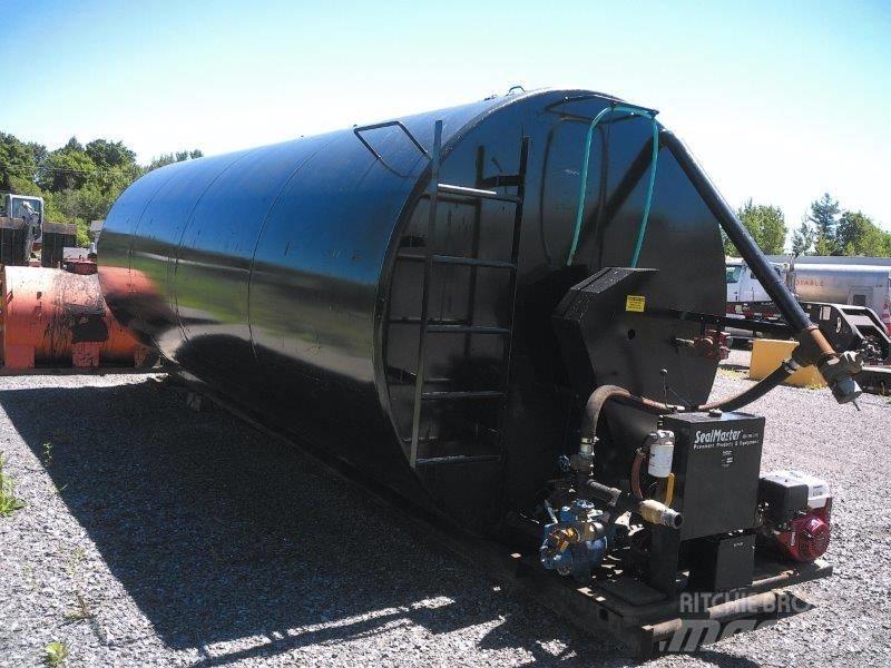 SealMaster 8000 GAL. Accessoires pour matériels travaux routiers