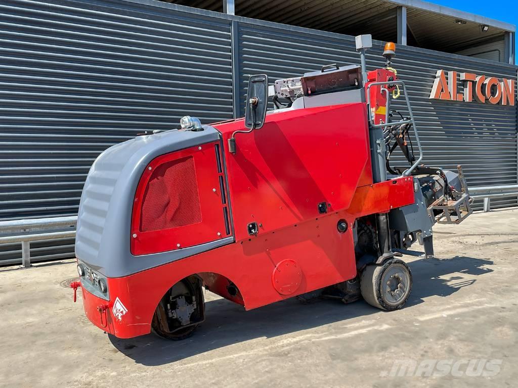 Wirtgen W 50 DC Fraiseuse à froid