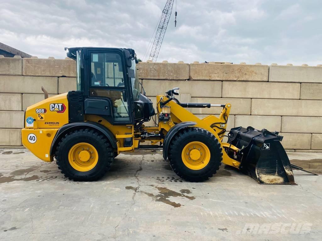 CAT 908-14a Chargeuse sur pneus