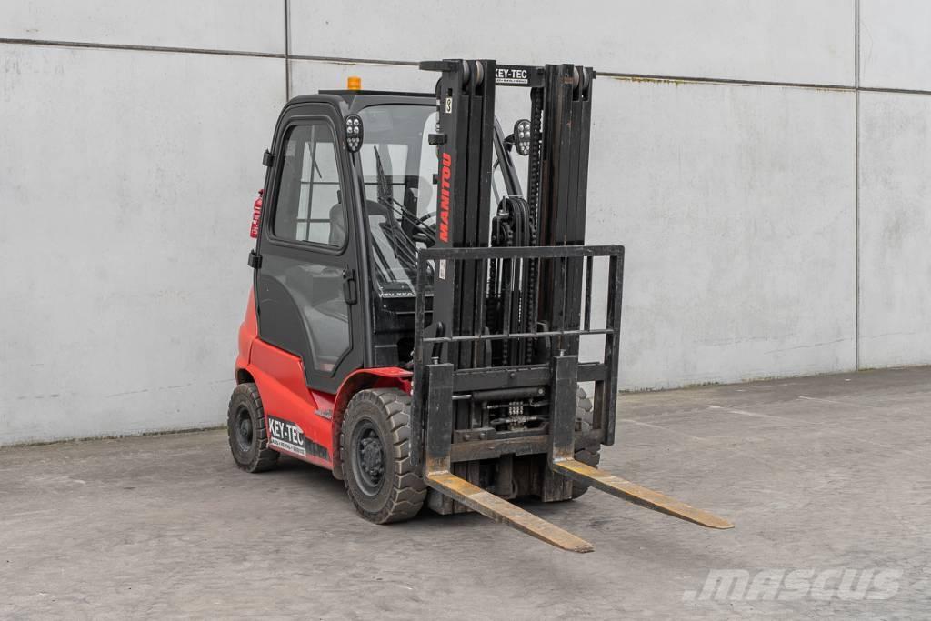 Manitou MI 25 D Chariots diesel
