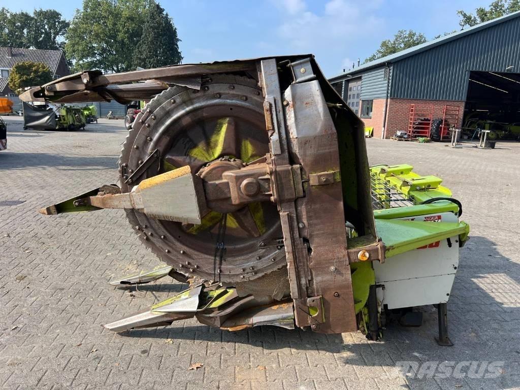 CLAAS RU 450 Ensileuse automotrice