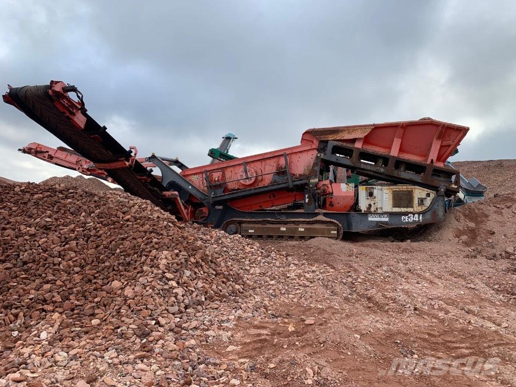 Sandvik QE 341 Cribles mobile